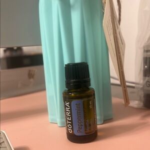 doTERRA Peppermint Essential Oil -